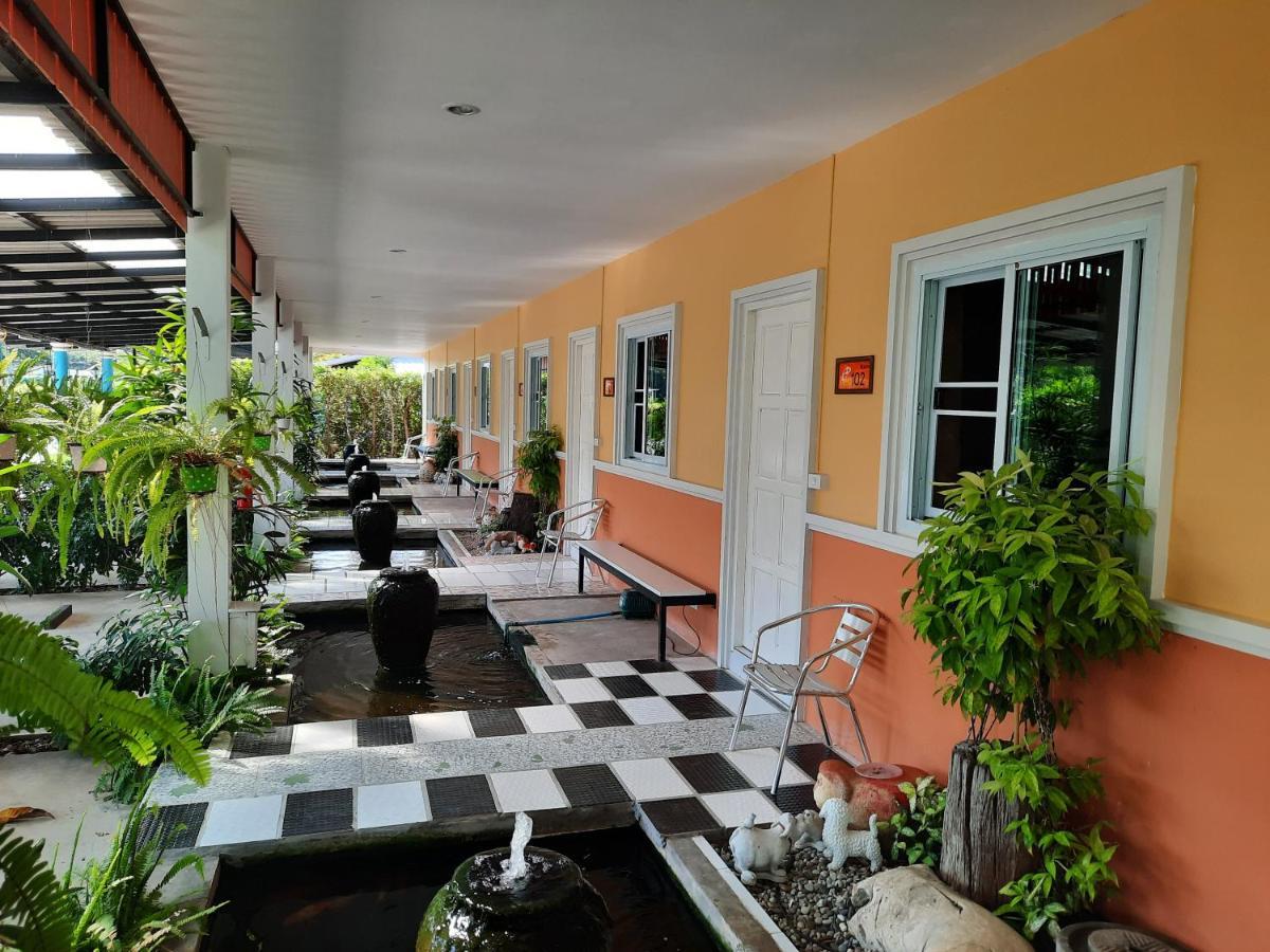 Fancy Carp Resort Cha-Am Extérieur photo