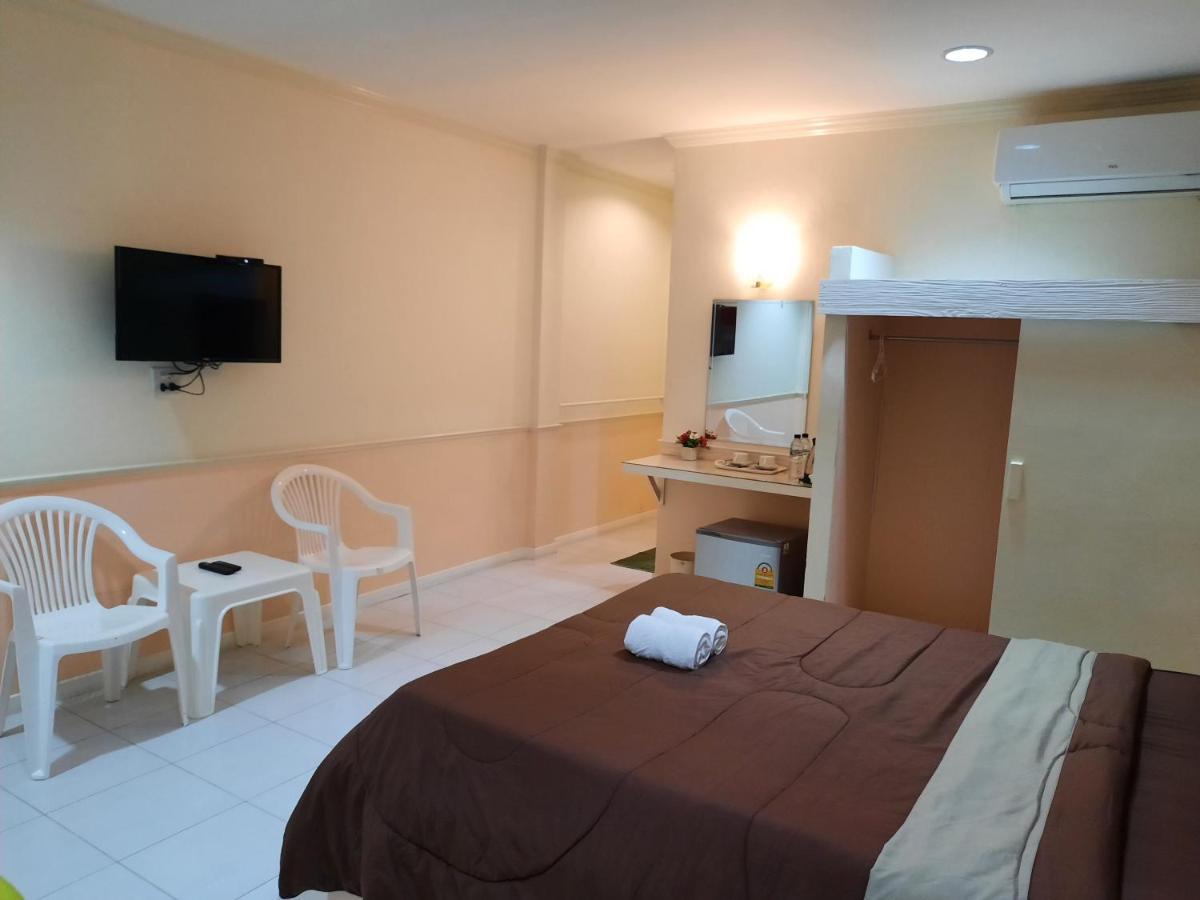 Fancy Carp Resort Cha-Am Extérieur photo