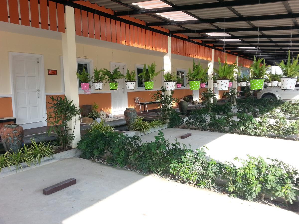 Fancy Carp Resort Cha-Am Extérieur photo