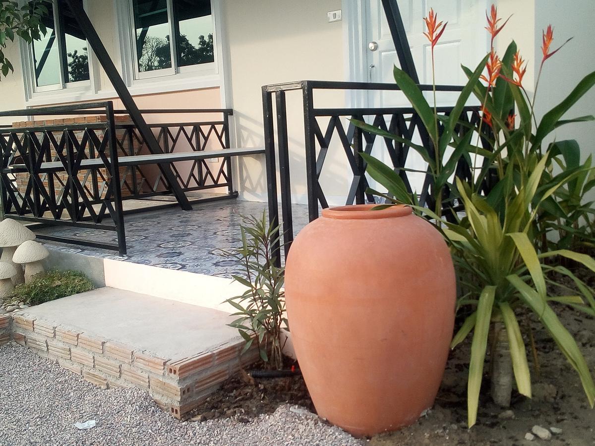 Fancy Carp Resort Cha-Am Extérieur photo