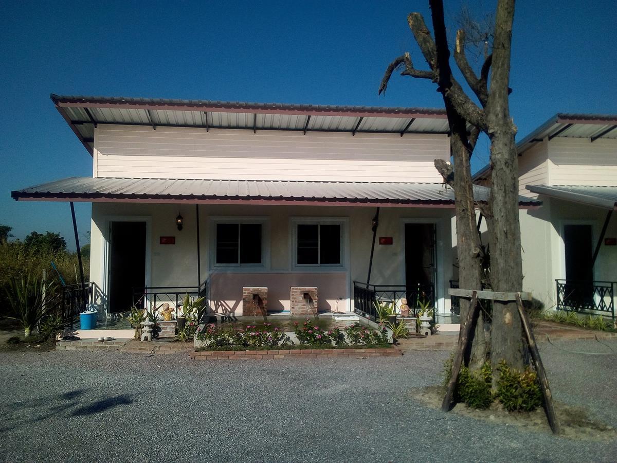 Fancy Carp Resort Cha-Am Extérieur photo